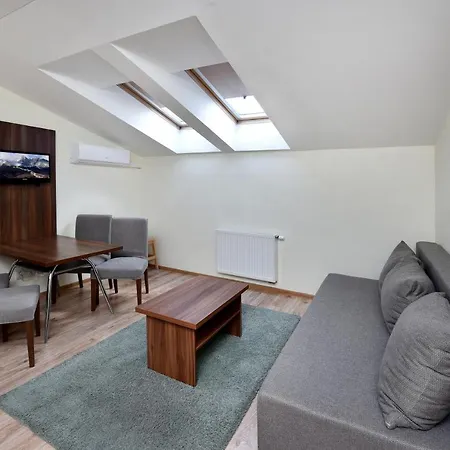 Aplend Julia 게스트하우스