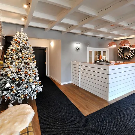 בית הארחה Aplend Julia