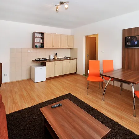 게스트하우스 Aplend Julia 타트란스카롬니카