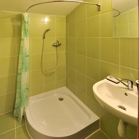 Aplend Julia טטרנסקה לומניקה