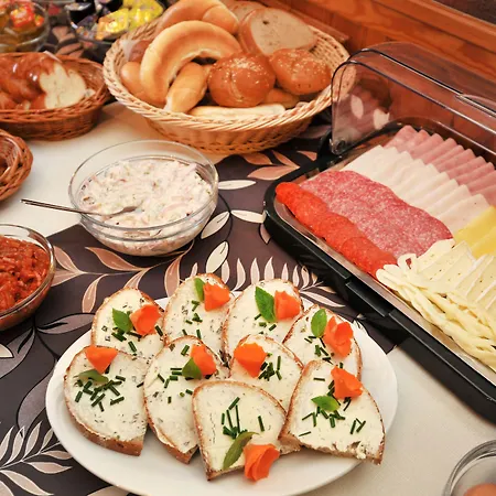 Aplend Julia 3* טטרנסקה לומניקה