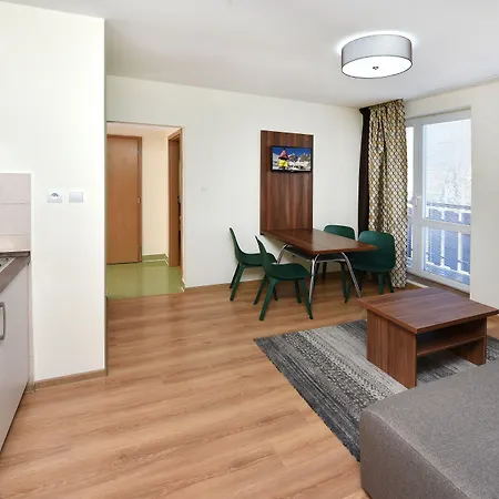 בית הארחה Aplend Julia טטרנסקה לומניקה