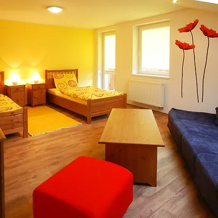 Aplend Julia 게스트하우스